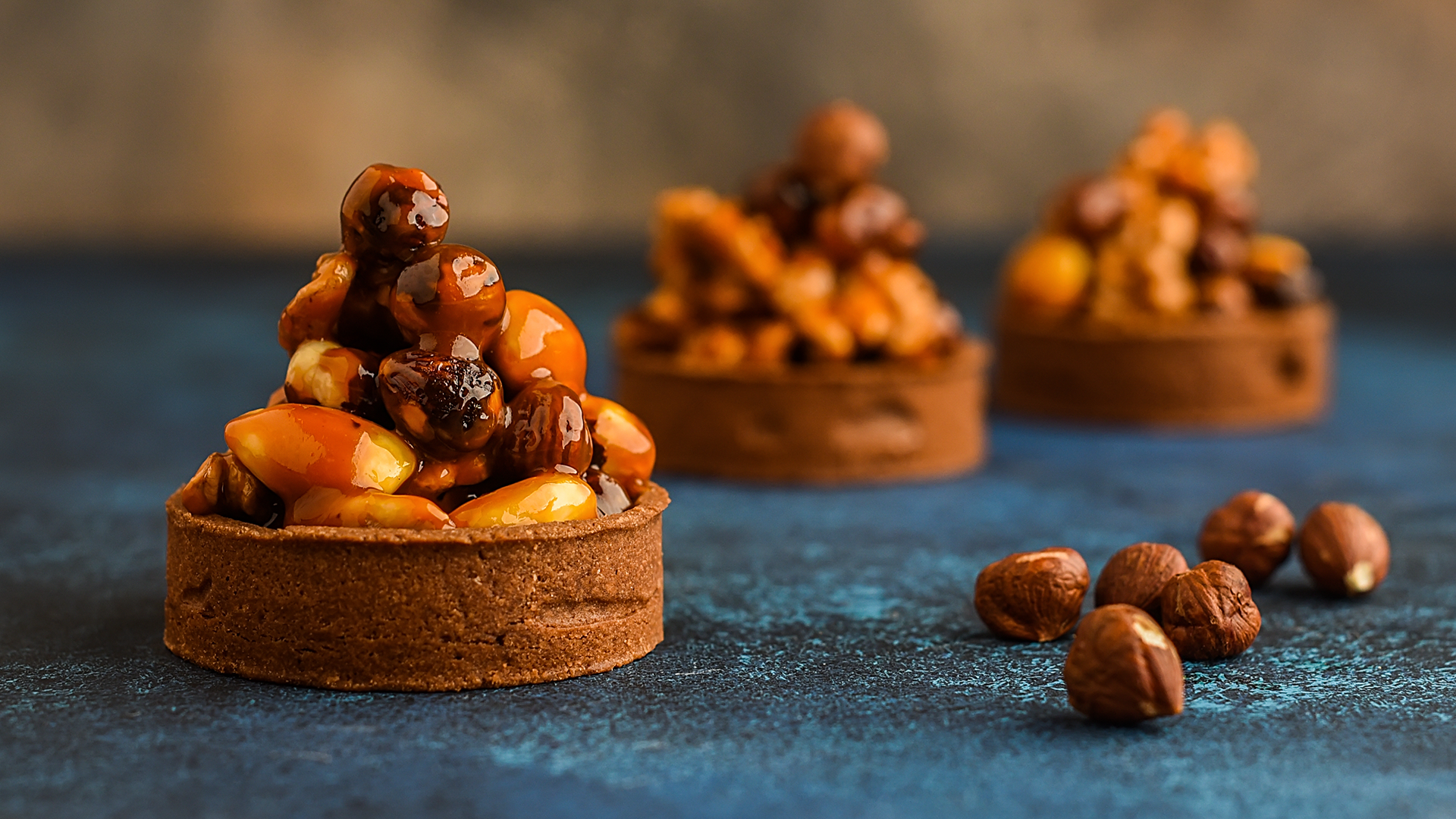 Herfsttaartjes met noten en karamel