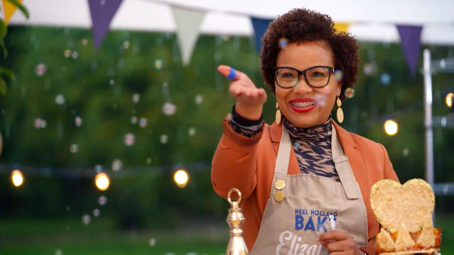 Elizabeth is de winnaar van Heel Holland Bakt! - Heel Holland Bakt