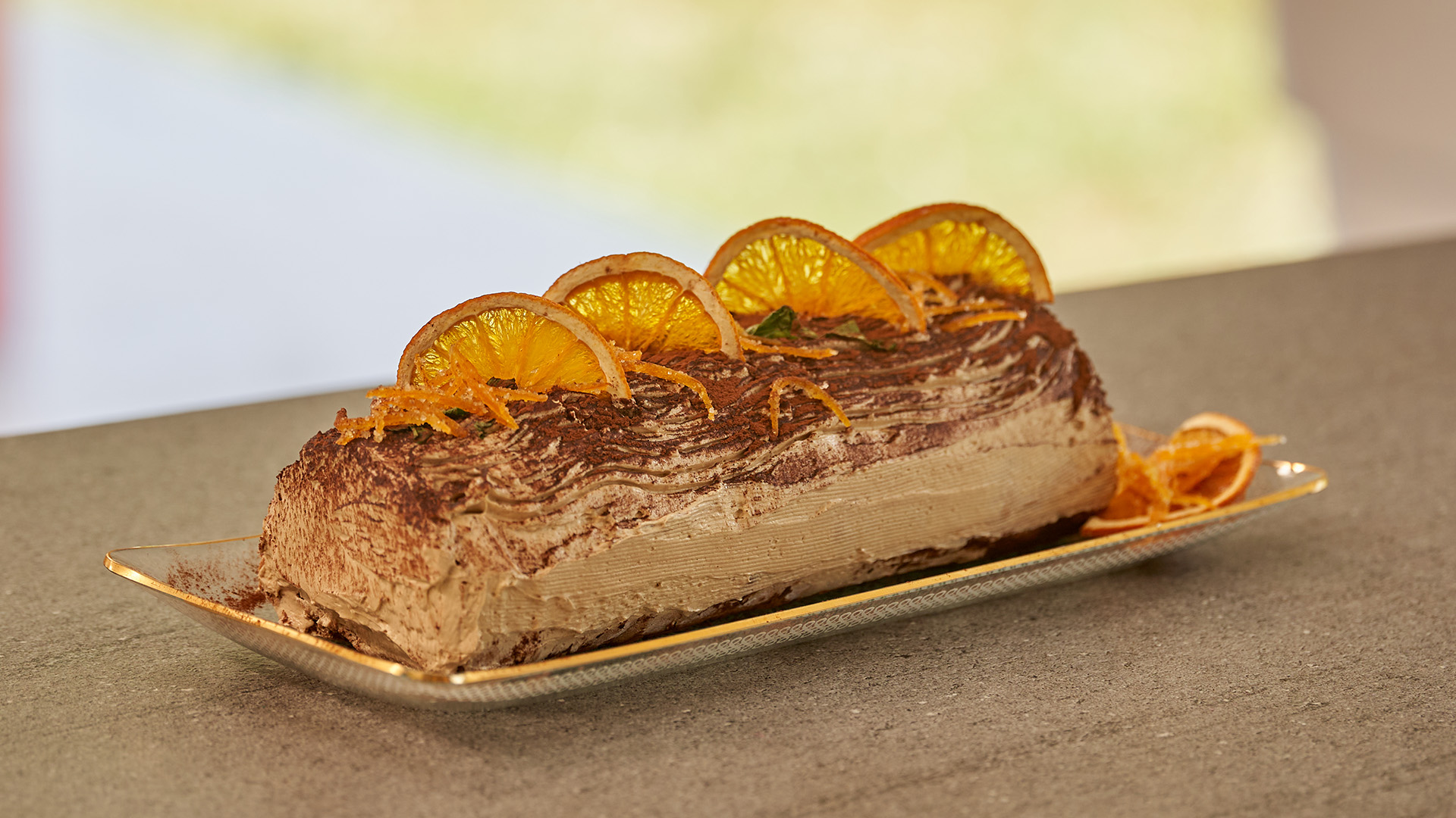 Fruitige buche met sinaasappel en munt