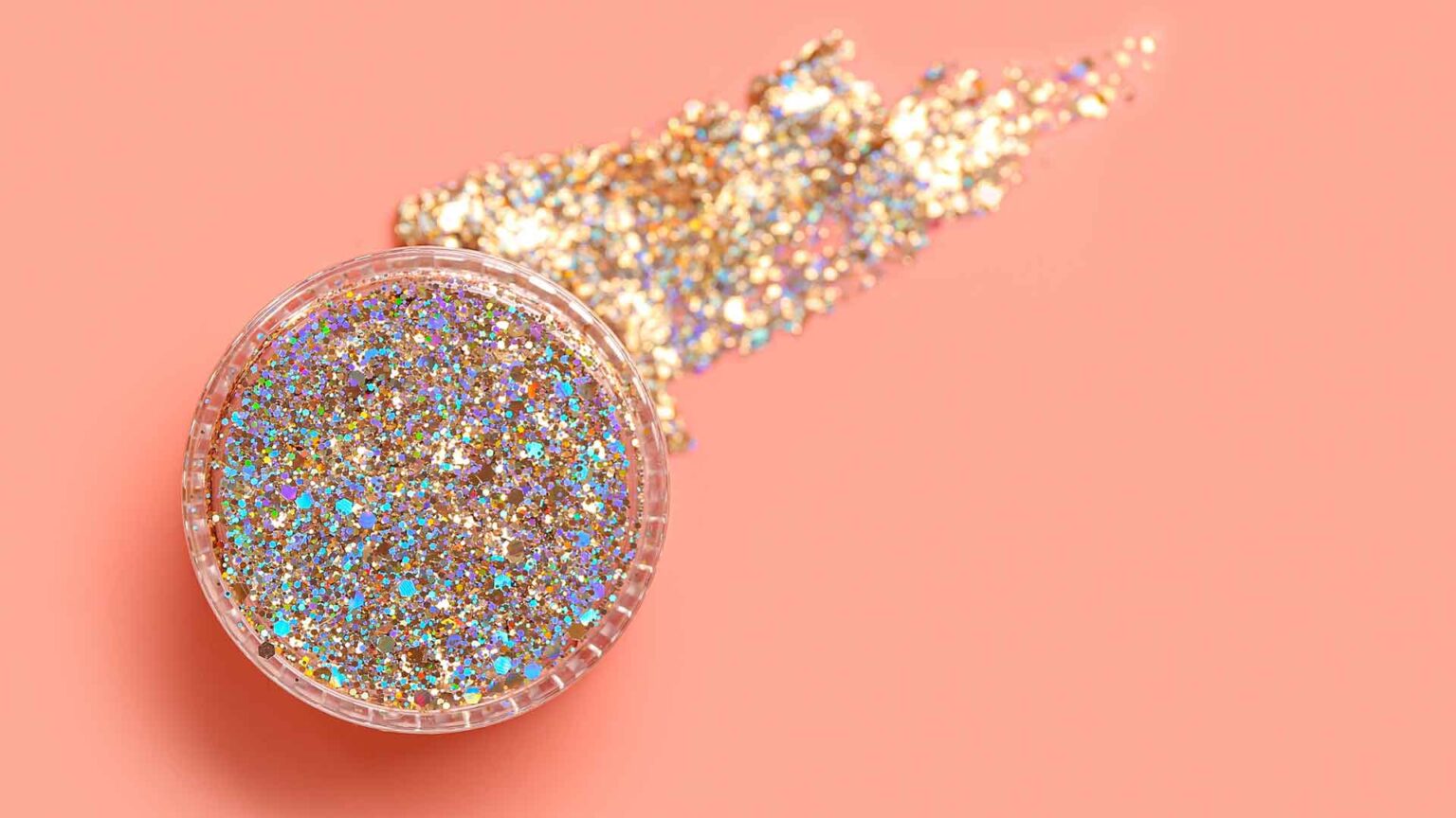 Zelf eetbare glitter maken zo doe je dat! Heel Holland Bakt