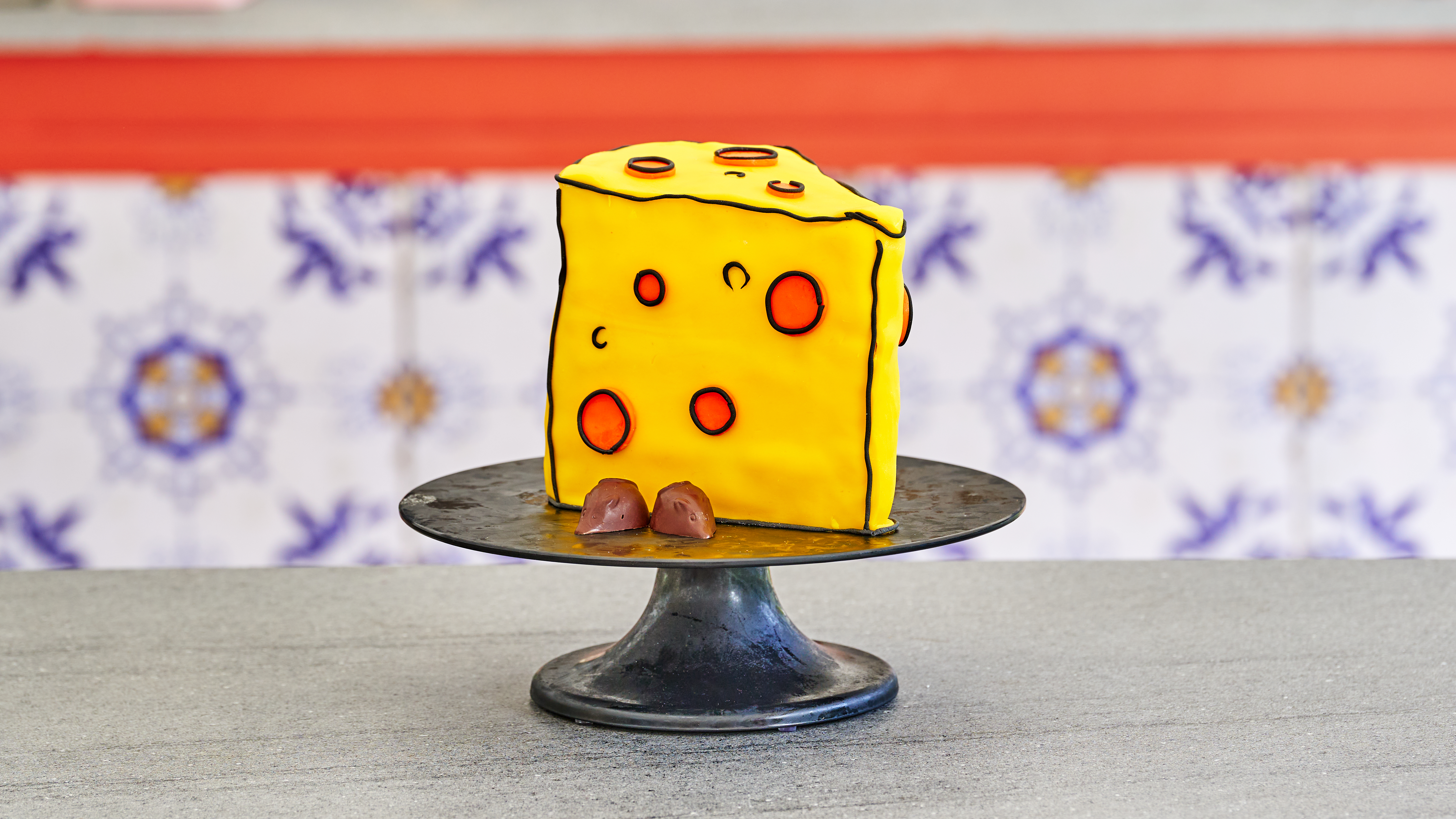 Perzik-rozemarijn cartoon cake
