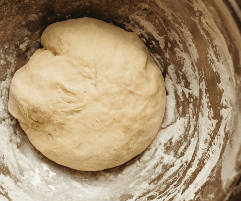 Voorkom een misbaksel, dit is waarom deeg moet rusten in de koelkast