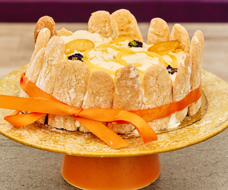 Charlotte Russe op Italiaanse wijze met ricciarelli koekjes