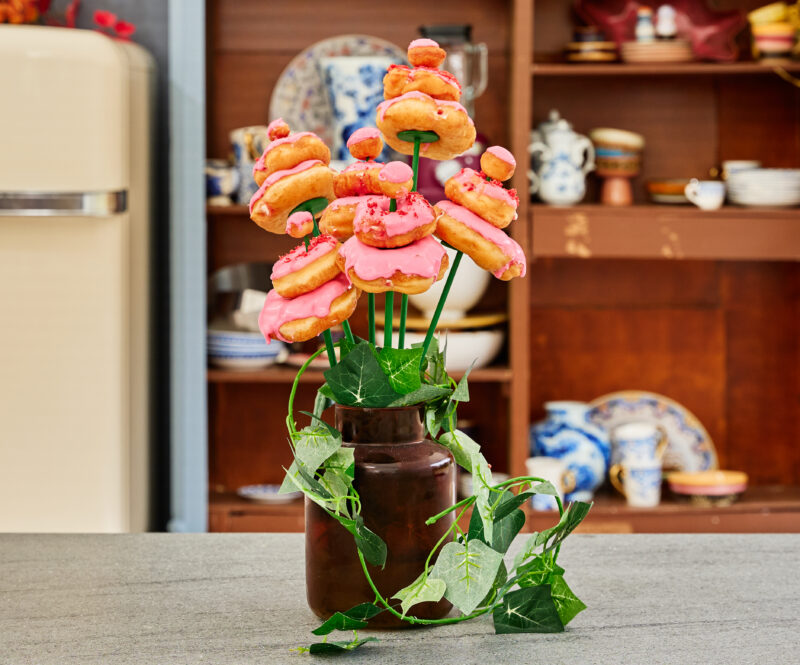 Rabarber-aardbeien donuts