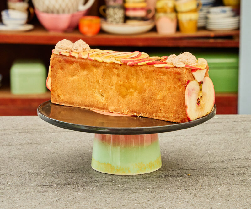 Gevulde appel rode biet cake