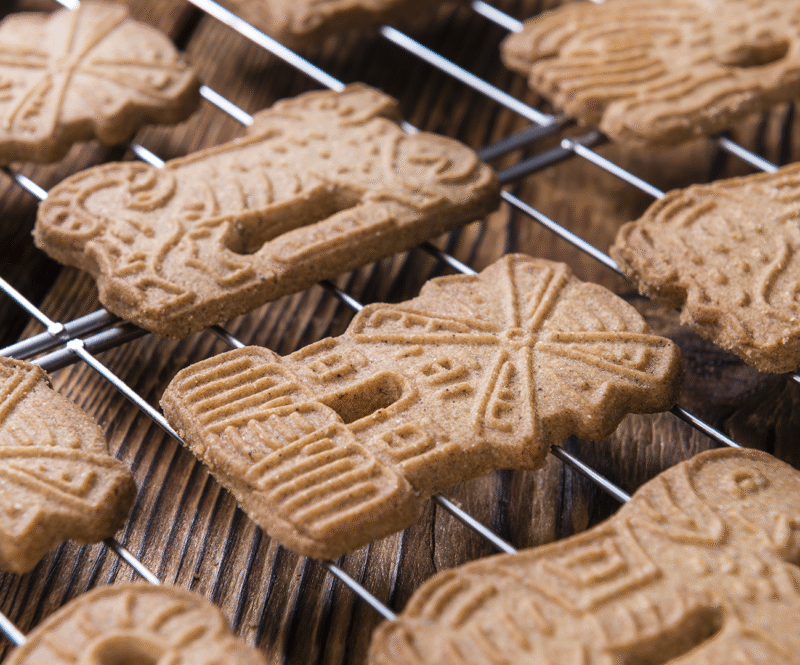 Van Sint tot speculaas: de verhalen achter onze lekkerste decembertraditie