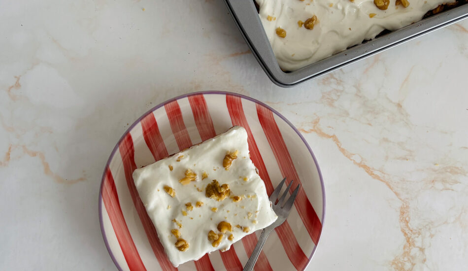 carrot cake baked oats