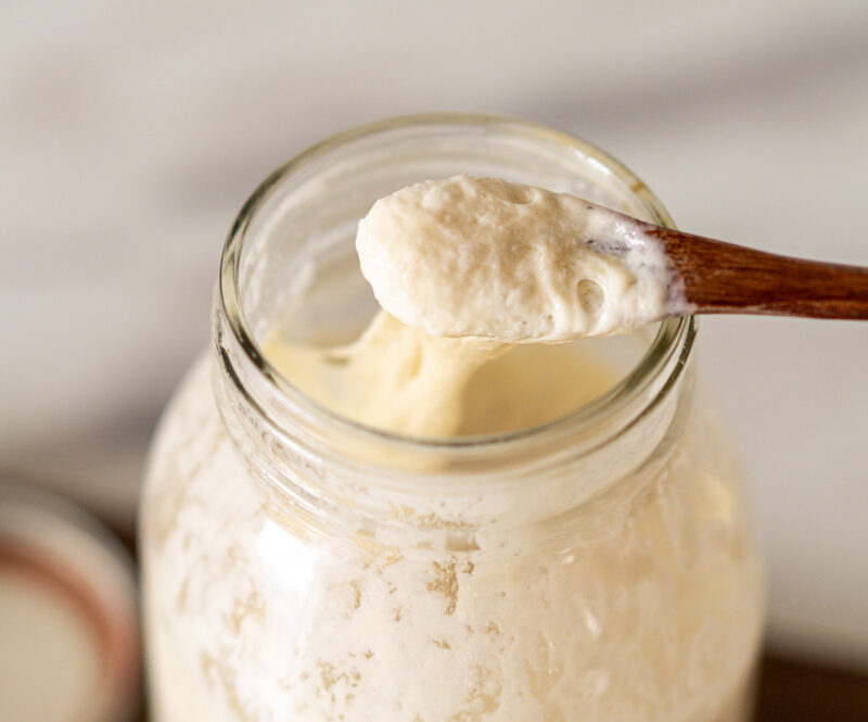 Stap-voor-stap zuurdesemstarter maken van rogge: met deze tips lukt het iedereen!