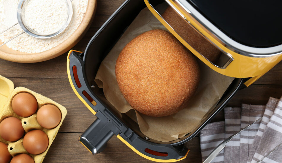 bakken-airfryer-shutterstock_2688468503-1920x1080