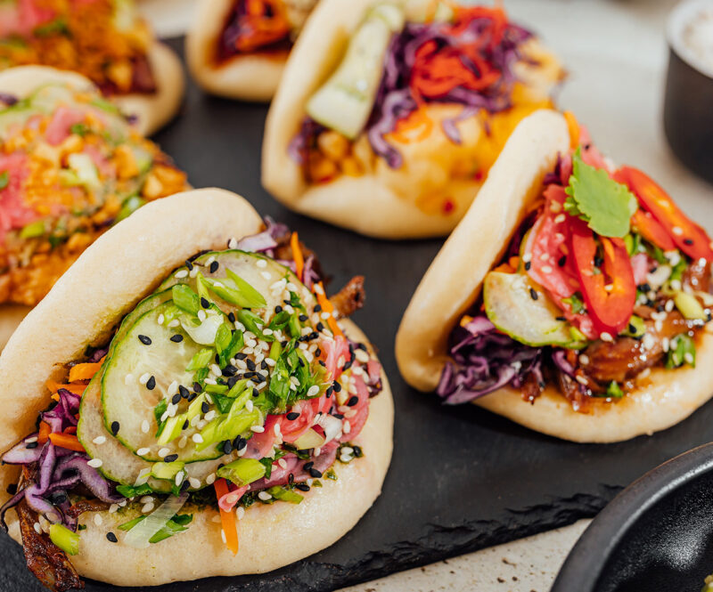 Bao buns maken: zo maak je zelf zachte gestoomde broodjes