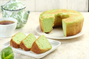 kokos pandan chiffon cake