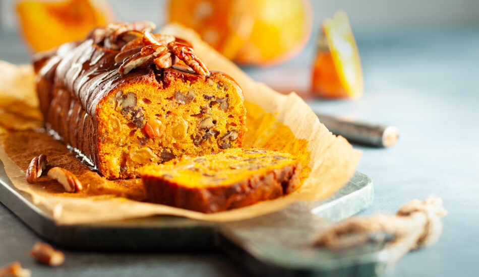 Delicious,Pumpkin,Pecan,And,Raisin,Cake,On,Cutting,Board.,Loaf