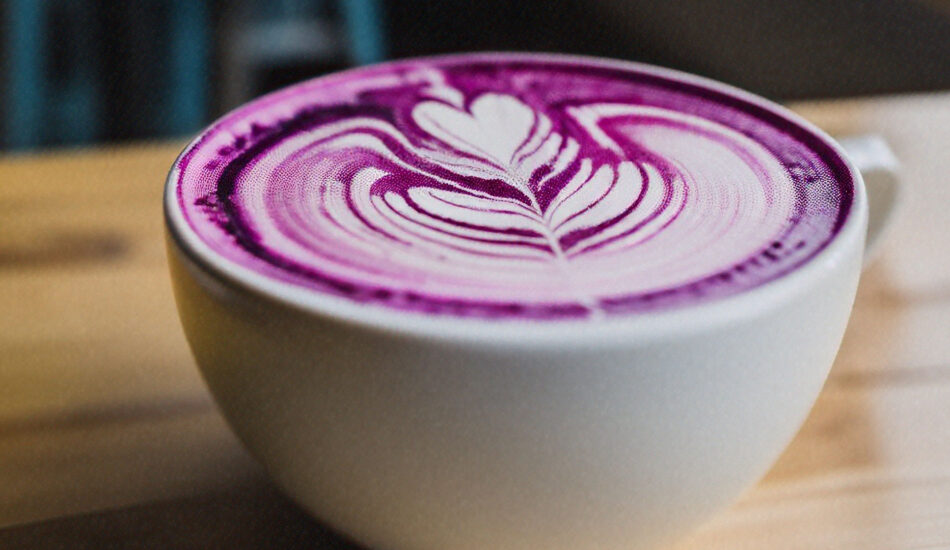 Ube latte