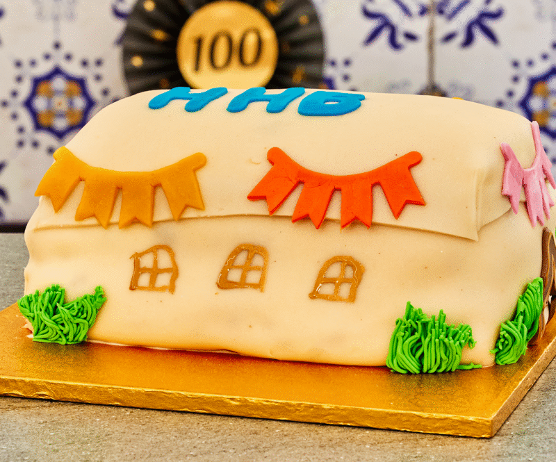 Tent taart chipolatavulling en marasquin