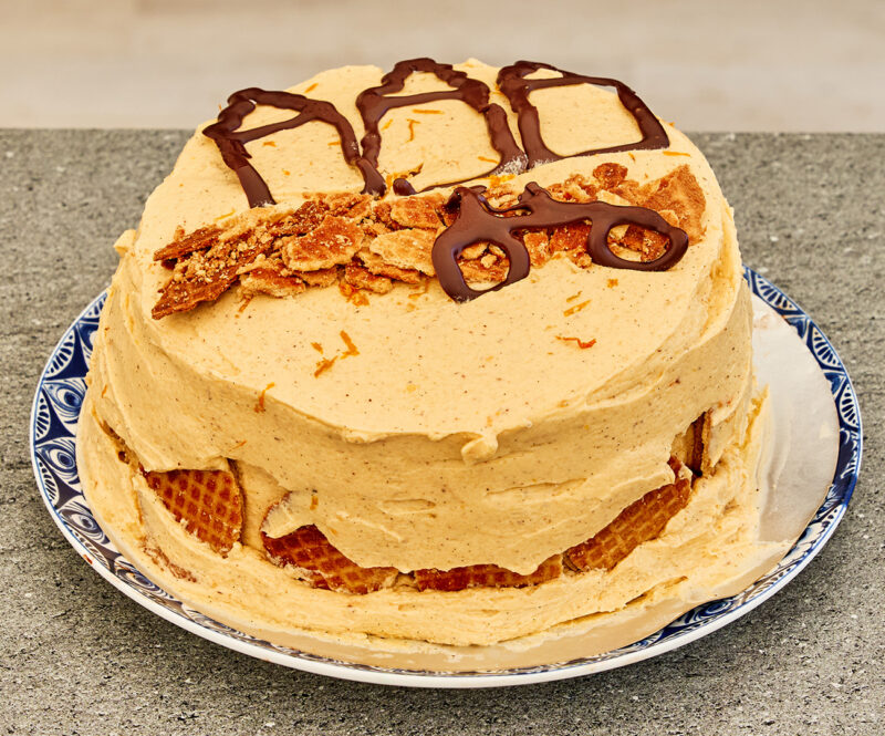 Fault line taart met stroopwafel en karamel