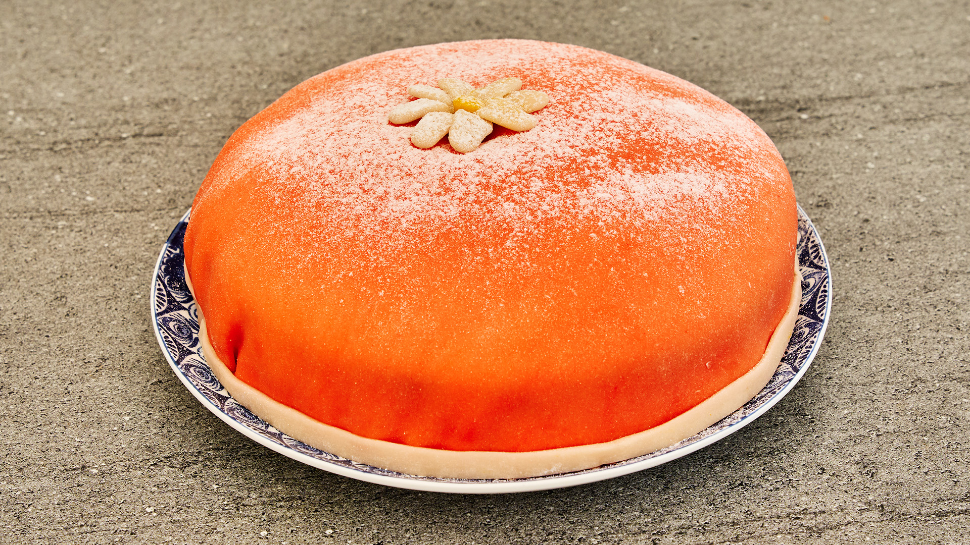 Prinsessentaart met bloedsinaasappelcurd en banketbakkersroom